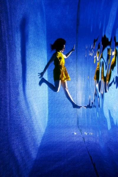 Photograph Robin Cerutti Mirror Floating on One Eyeland